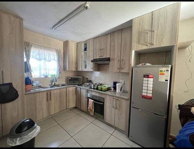 2 BEDROOM APARTMENT FOR SALE IN HELIKONPARK